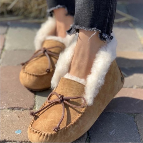 ugg alena slippers size 8